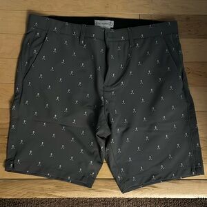 Tee Time Mens golf shorts size 34